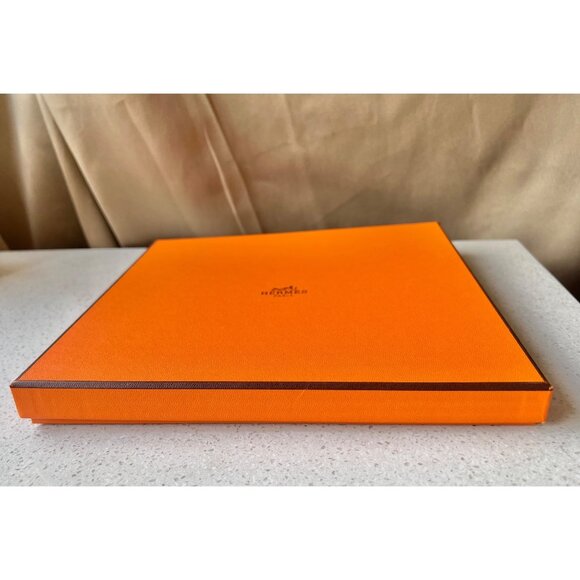 Hermes Orange Scarf Gift Box With Tissue Paper 9 3/8” x 9.5” x 1” Luxury Storage - Picture 3 of 13